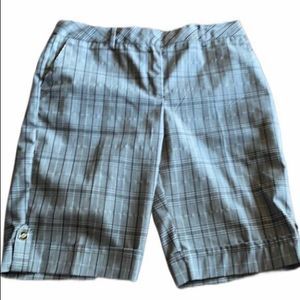 Bay Studio Plaid Black & Gray Career Petite Shorts 6
